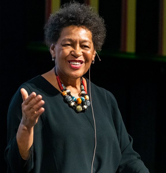 Carrie Mae Weems lecturing